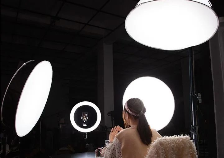 68d9cf2dcd68f.jpg 5.jpg